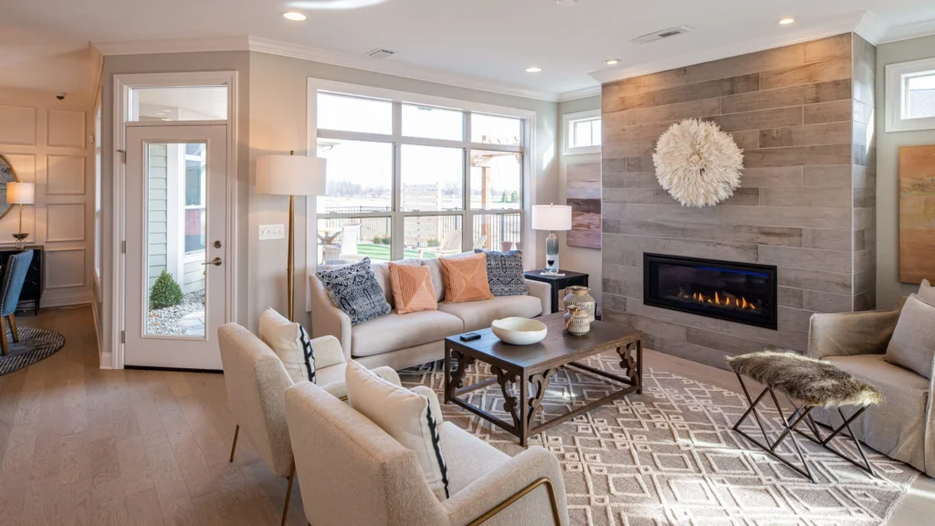 cp-482-Tommy-Feisel-2020-12-15_TheCourtyardsOnHyatts_Model-10-scaled