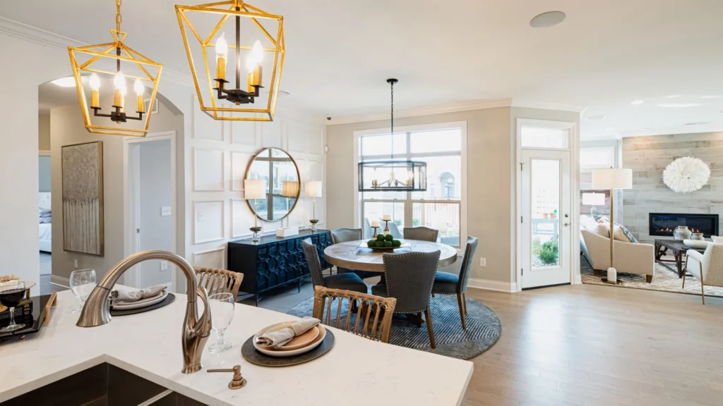 cp-482-Tommy-Feisel-2020-12-15_TheCourtyardsOnHyatts_Model-18-scaled