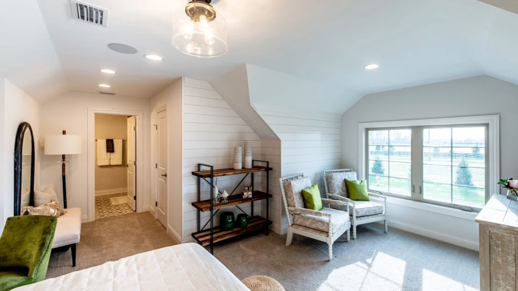 cp-482-Tommy-Feisel-2020-12-15_TheCourtyardsOnHyatts_Model-31-scaled