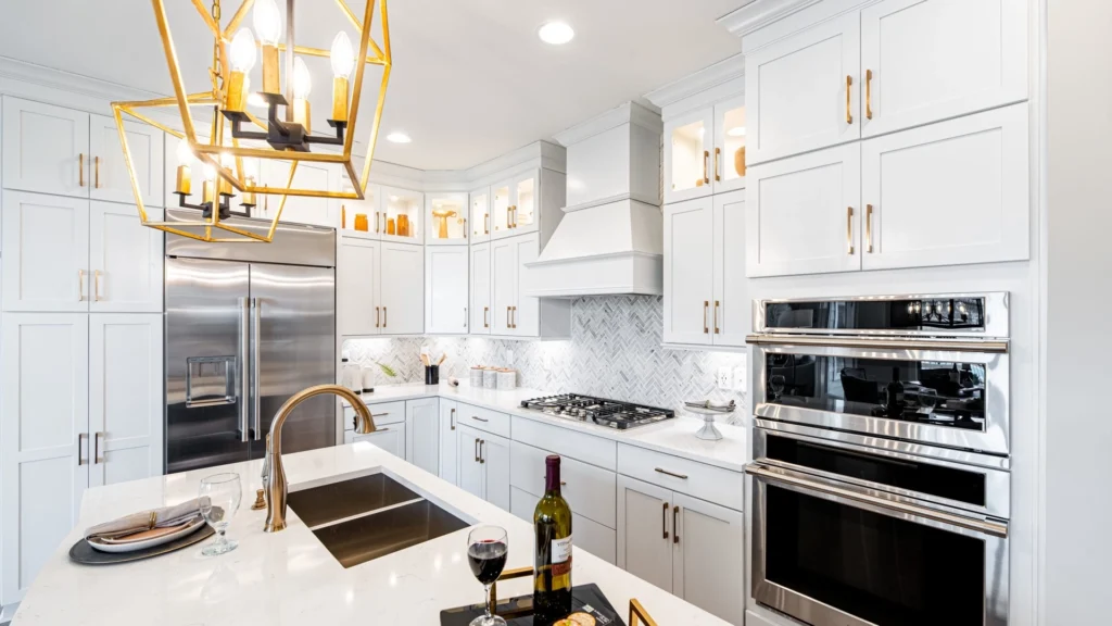 cp-482-Tommy-Feisel-2020-12-15_TheCourtyardsOnHyatts_Model-36-scaled