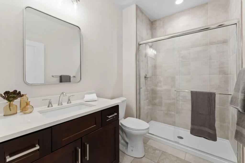 45-web-or-mls-308 Josef Cir 36